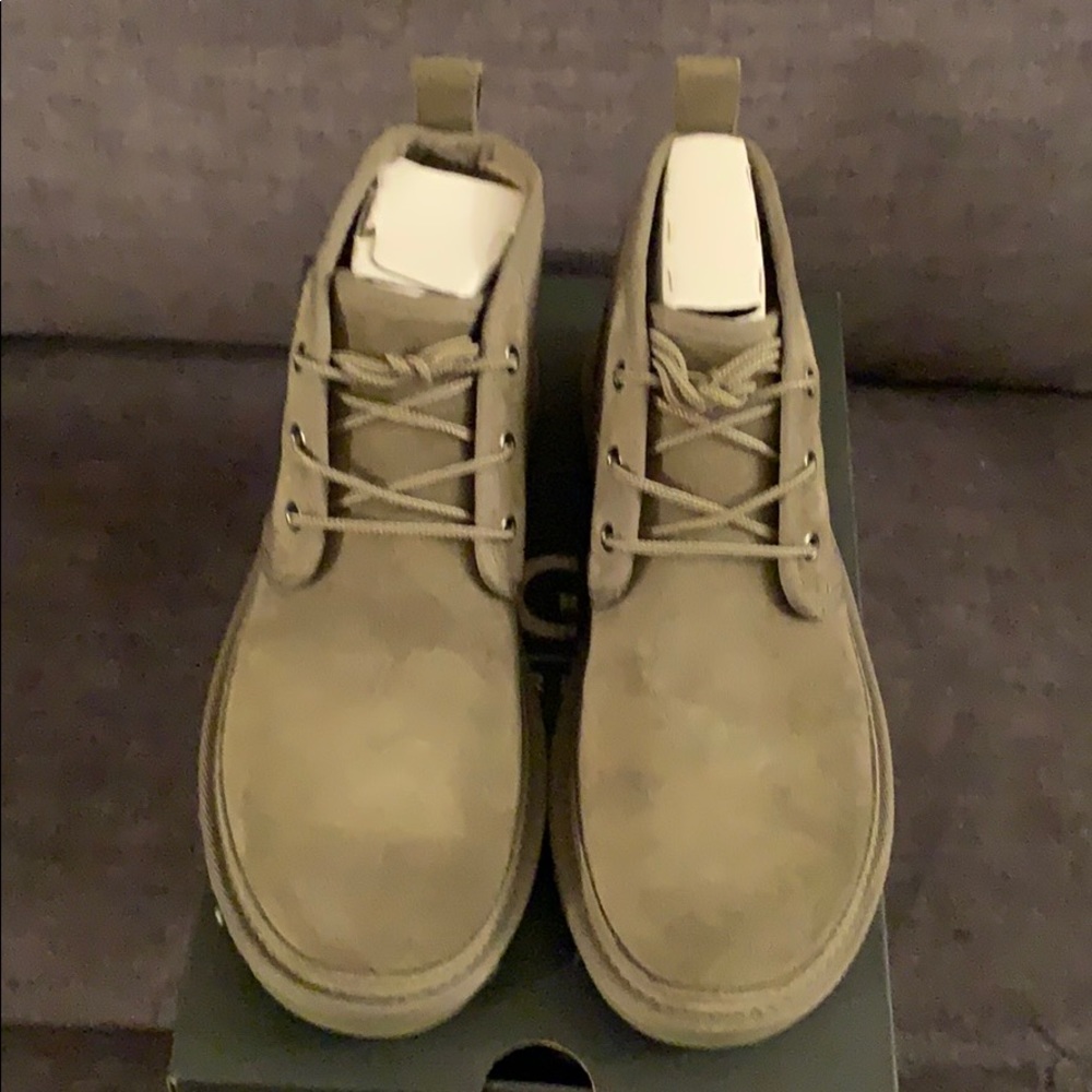 Uggs Men’s Neumel Unlined Green Boots New In Box